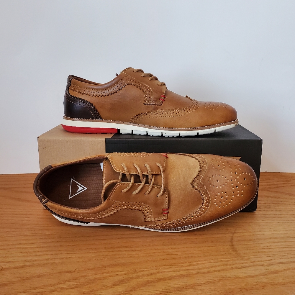 Leather Wingtip Oxford in Tan/Brown - Picture 10 of 13